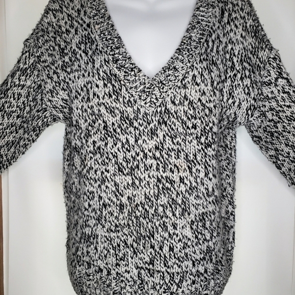 PINK Victoria Secret Sweater Women Extra Small Pullover - Picture 1 of 6